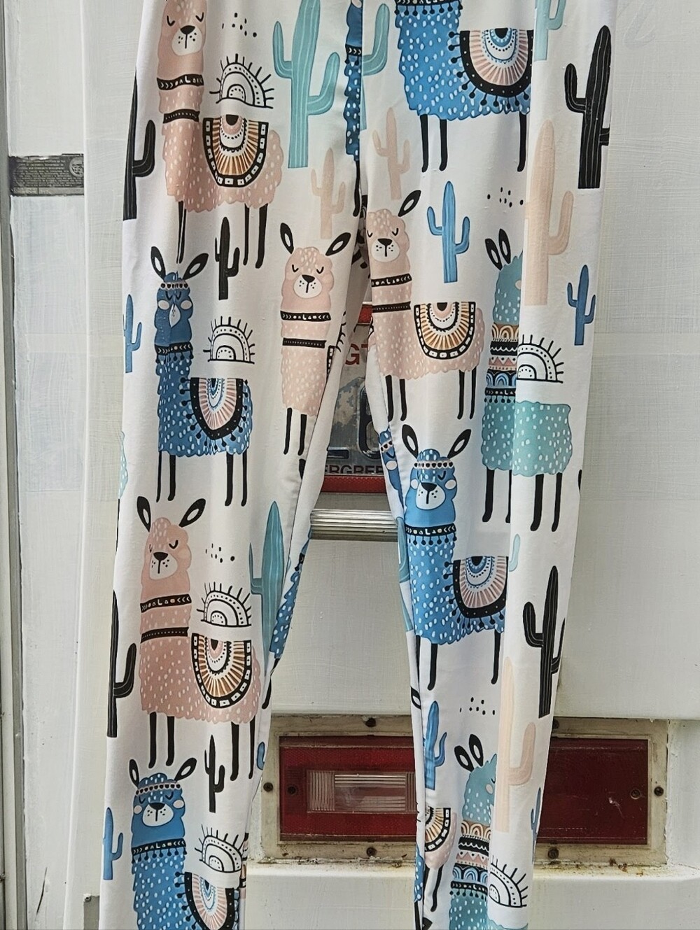Women’s L Ankle Leggings White Blue Llama Cactus Print Yoga Stretch Waist Cute!